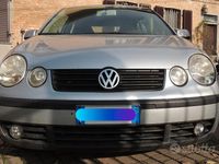 Usata VW Polo Comfortline 75 CV (55 kW) 2003 Grigio Berlina