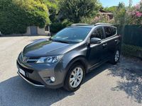 usata Toyota RAV4 RAV 42.2 d-4d Lounge 4wd 150cv mt