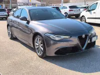 Usata Alfa Romeo Giulia Business 160 CV (117 kW) 2021 Argento Berlina