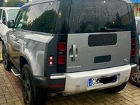 Usata Land Rover Defender HSE 249 CV (183 kW) 2022 Grigio SUV