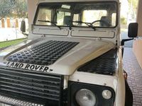Usata Land Rover Defender 86 CV (63 kW) 1988 SUV