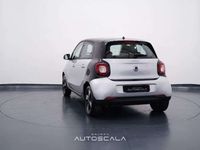 Usata Smart ForFour Passion 71 CV (52 kW) 2018 Argento metallizzato Utilitaria