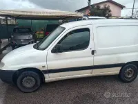 Usata Peugeot Partner 69 CV (50 kW) 2000 Bianco Monovolume