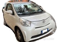 usata Toyota iQ 1.0 CVT Euro 5 automatica navi clima