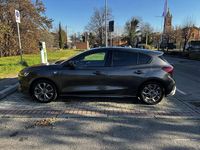 Usata Ford Focus ST-Line 125 CV (91 kW) 2023 Grigio Berlina