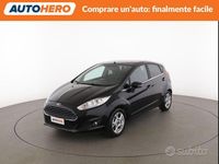 Usado Ford Fiesta Titanium 75 HP (55 kW) 2016 Preto Sedan