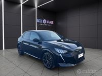 Usata Peugeot 208 GT 131 CV (96 kW) 2023 Nero Utilitaria