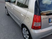 usata Kia Picanto 1.1 benzina