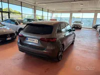 Usata Mercedes B200 Advanced Plus 150 CV (110 kW) 2023 Grigio Utilitaria
