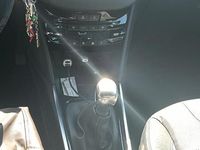 Usata Peugeot 2008 115 CV (84 kW) 2014 Grigio SUV