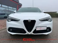 Usata Alfa Romeo Stelvio Veloce 209 CV (153 kW) 2021 Bianco alfa SUV
