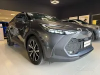 Usata Toyota C-HR Trend 140 CV (102 kW) 2025 Grigio scuro SUV