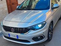 Usata Fiat Tipo 120 CV (88 kW) 2019 Grigio Station wagon