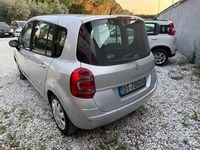 Usata Renault Modus Dynamique 75 CV (55 kW) 2009 Grigio Monovolume