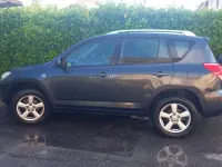 Usata Toyota RAV4 Luxury 136 CV (100 kW) 2007 Grigio SUV