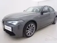 Usata Alfa Romeo Giulia 209 CV (153 kW) 2023 Grigio Berlina