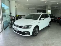Usata VW Polo R-line 95 CV (69 kW) 2020 Bianco Utilitaria