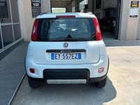 Usata Fiat Panda 4x4 S 75 CV (55 kW) 2015 Bianco Utilitaria