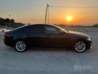 usata Jaguar XF XF 2.0 D 180 CV aut. R-Sport