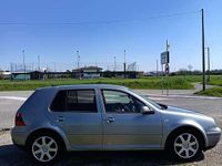 Usata VW Golf IV Highline 105 CV (77 kW) 2003 Berlina