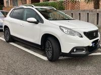 Usata Peugeot 2008 Active 83 CV (61 kW) 2018 Bianco SUV
