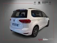 Begagnad VW Touran Business 150 HK (110 kW) 2016 Vit Minibuss