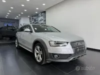 Usata Audi A4 Allroad Exclusive 211 CV (155 kW) 2012 Grigio Station wagon