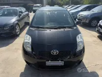 Usata Toyota Yaris Sol 90 CV (66 kW) 2008 Nero Utilitaria