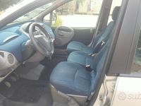 Usata Fiat Multipla 116 CV (85 kW) 2006 Grigio Monovolume