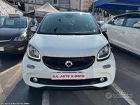 Usata Smart ForFour 90 CV (66 kW) 2018 Bianco Utilitaria