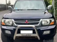 Usata Mitsubishi Pajero 165 CV (121 kW) 2001 Bluazzurro SUV