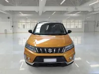 Usata Suzuki Vitara 102 CV (75 kW) 2023 Oro SUV
