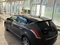 Usata Lancia Delta 120 CV (88 kW) 2014 Utilitaria