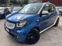 Usata Smart ForFour Proxy 71 CV (52 kW) 2016 Blu Utilitaria