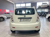 Usata Lancia Ypsilon 77 CV (56 kW) 2009 Bianco Utilitaria