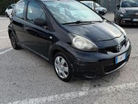 Usata Toyota Aygo Edition 68 CV (50 kW) 2010 Nero Utilitaria