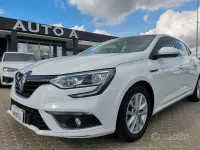 Käytetty Renault Mégane Business 95 HP (69 kW) 2020 Valkoinen Sedan