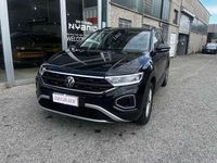 Usata VW T-Roc Life 110 CV (80 kW) 2022 Nero SUV