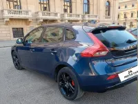 Usata Volvo V40 120 CV (88 kW) 2016 Bluazzurro Berlina