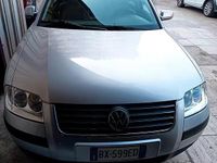 Usata VW Passat 130 CV (95 kW) 2001 Grigio Berlina