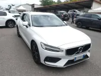 Usata Volvo V60 Business Edition 150 CV (110 kW) 2020 Bianco ghiaccio Station wagon