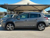 Usata Peugeot 2008 Allure 120 CV (88 kW) 2016 Grigio SUV