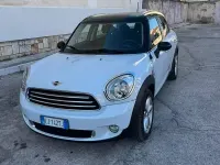 Usata Mini Countryman 111 CV (81 kW) 2011 Bianco SUV