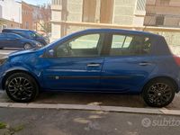 Usata Renault Clio III 105 CV (77 kW) 2008 Blu Berlina