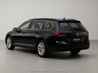 Usata VW Passat Business 200 CV (147 kW) 2023 Nero Station wagon