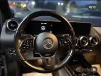 Usata Mercedes B180 116 CV (85 kW) 2020 Grigio Utilitaria