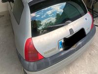 Usata Renault Clio II 58 CV (42 kW) 2000 Grigio Utilitaria