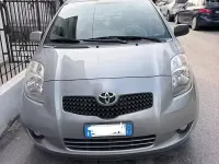 Usata Toyota Yaris 69 CV (50 kW) 2006 Grigio Berlina