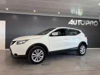 Usata Nissan Qashqai Visia 110 CV (80 kW) 2015 Bianco SUV