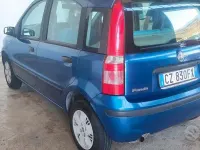 Usata Fiat Panda 69 CV (50 kW) 2005 Bluazzurro Utilitaria